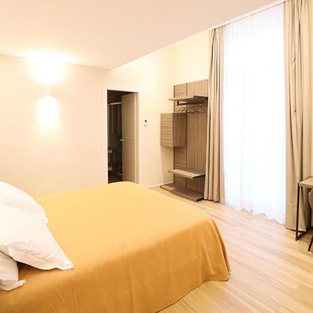 Municipio Luxury Suite 나폴리 외부 사진