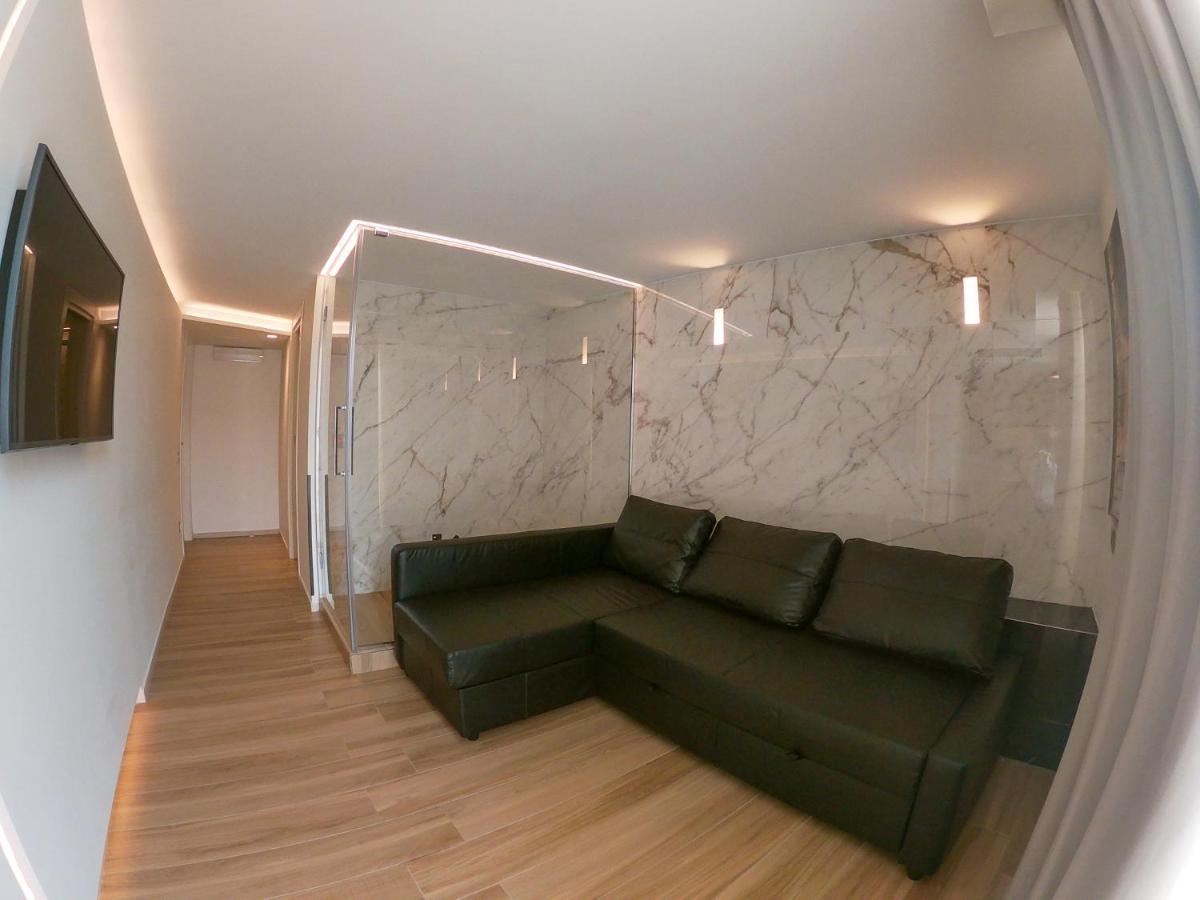 Municipio Luxury Suite 나폴리 외부 사진