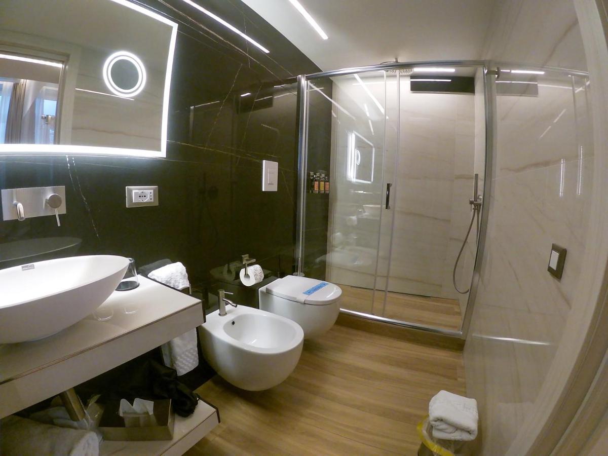 Municipio Luxury Suite 나폴리 외부 사진