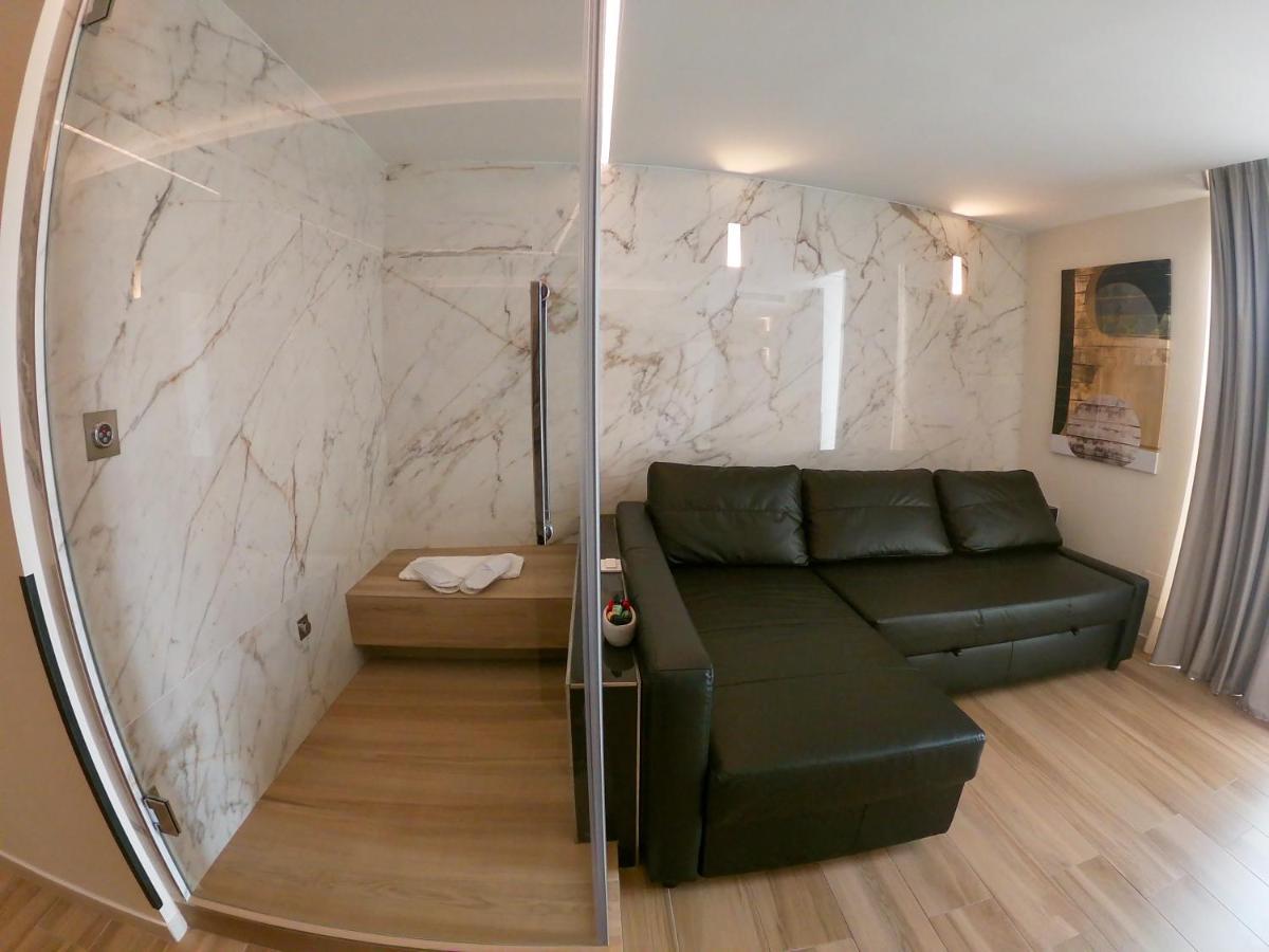 Municipio Luxury Suite 나폴리 외부 사진