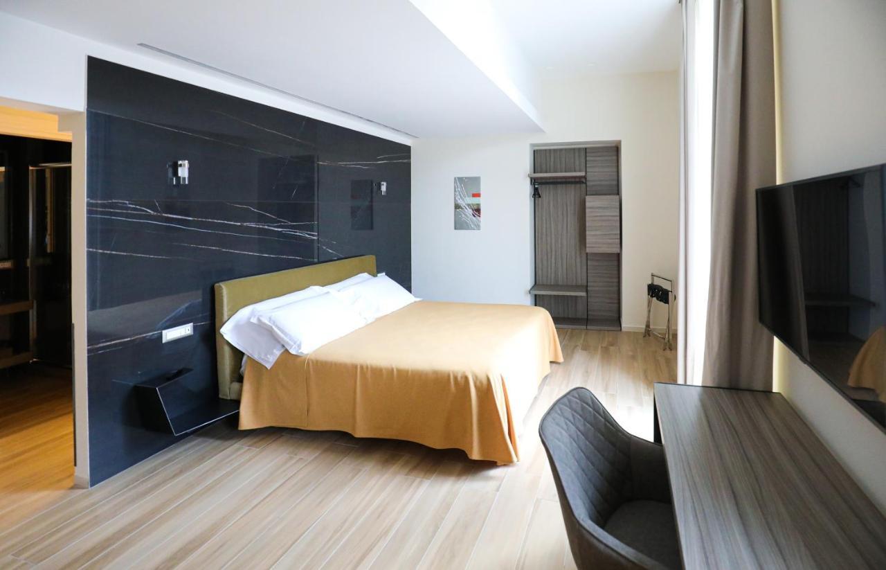 Municipio Luxury Suite 나폴리 외부 사진